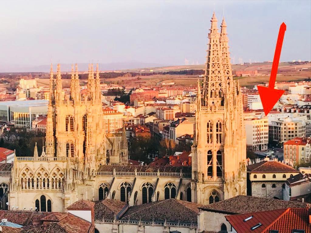Апартаменты Viendo La Catedral Desde Plaza Vega Бургос Экстерьер фото